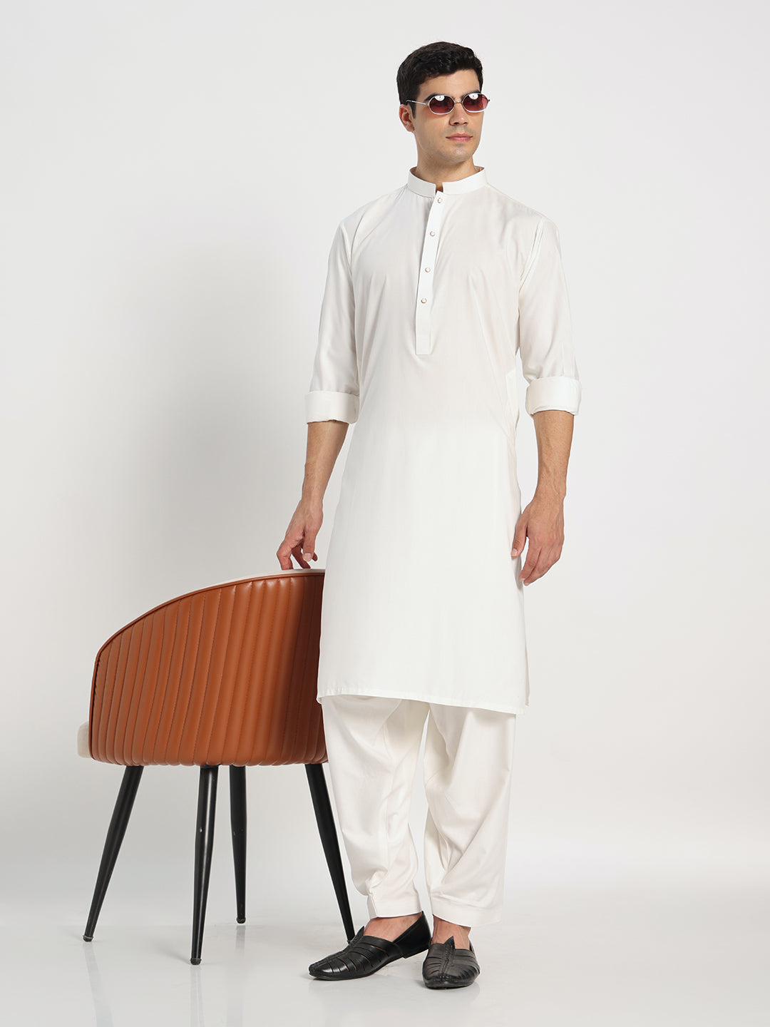 White Boski Cotton Kurta Shalwar for men – The House of Pathan – view 6