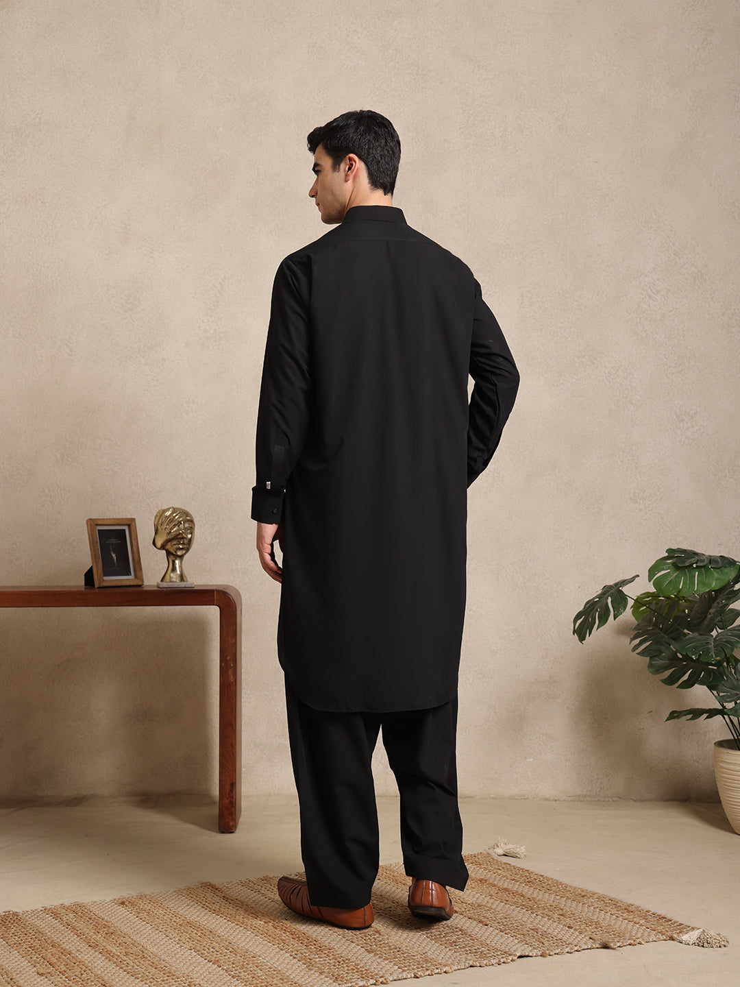 Black Boski Cotton Pathani Suit for men – The House of Pathan – view 7