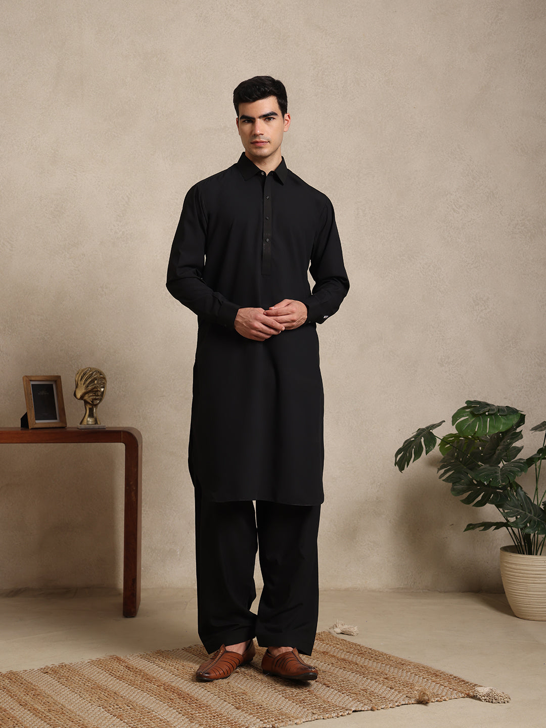 Black Boski Cotton Pathani Suit for men – The House of Pathan – view 2