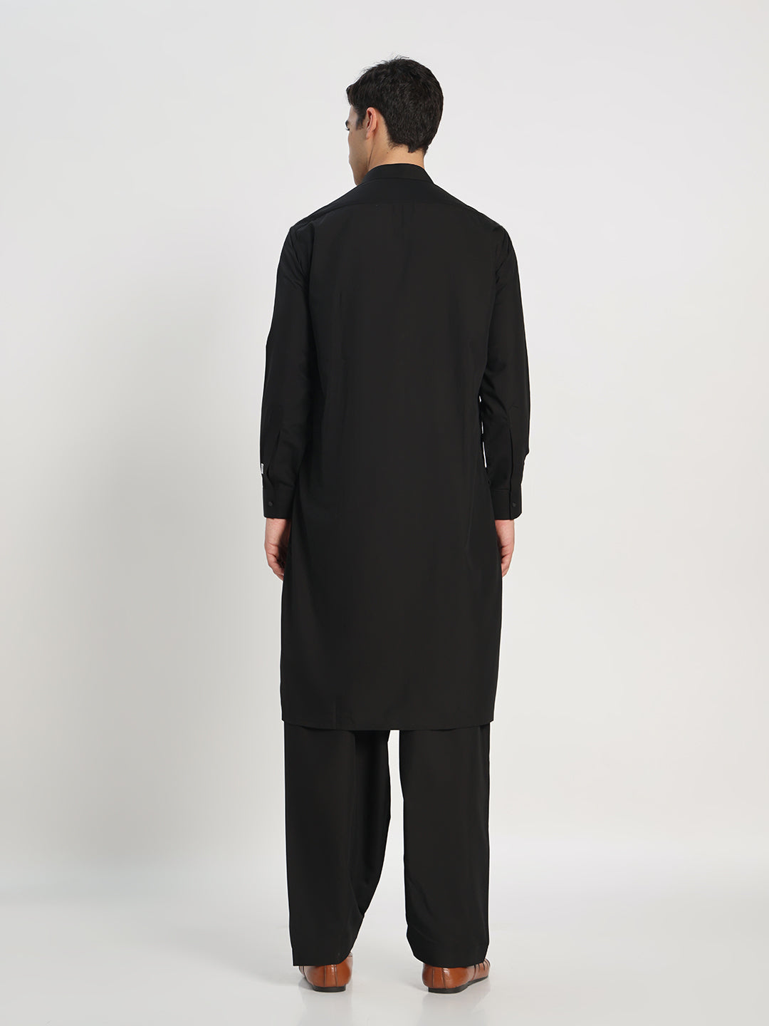 Black Boski Cotton Kurta Shalwar for men – The House of Pathan – view 2